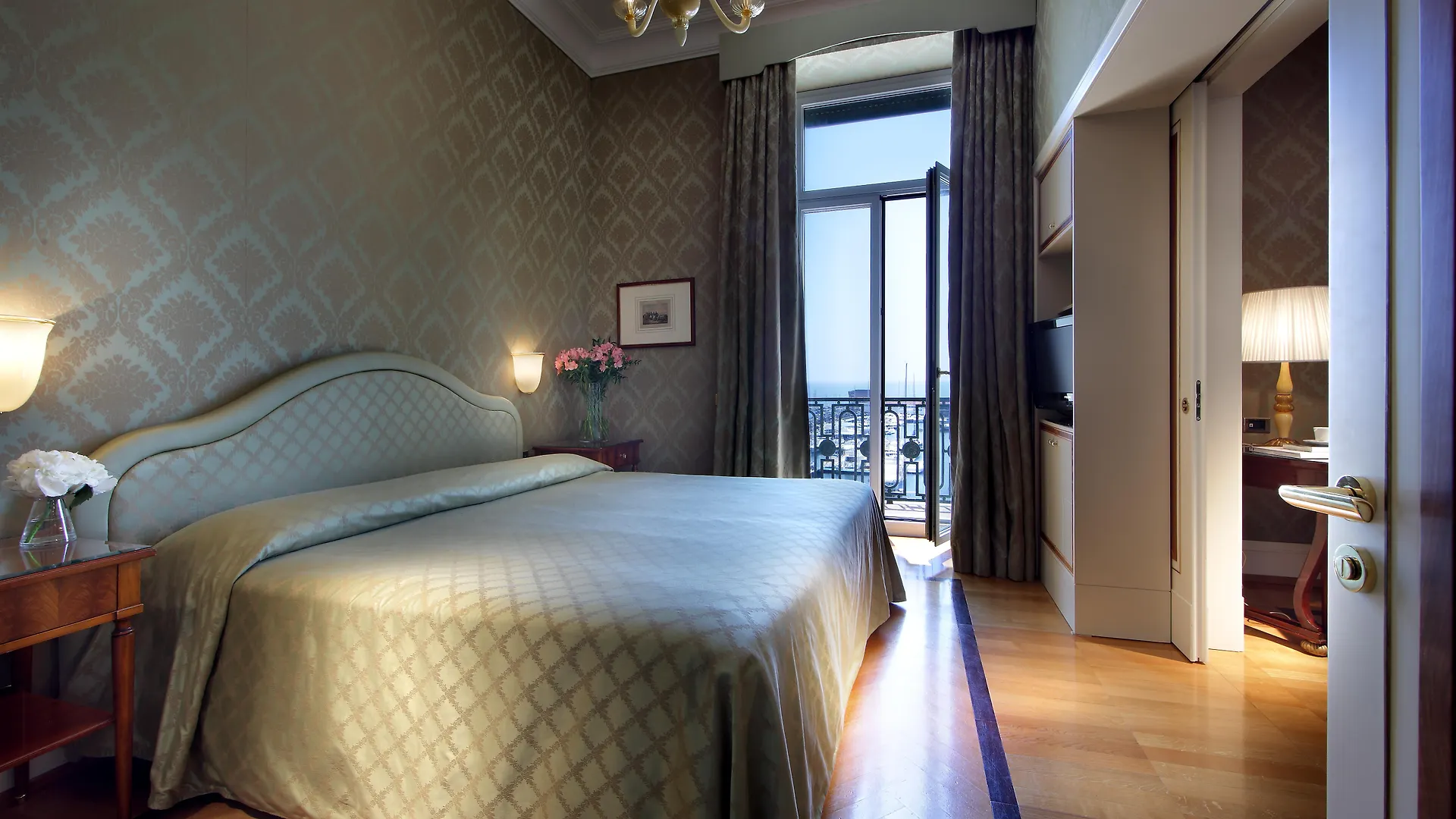 Eurostars Hotel Excelsior Naples