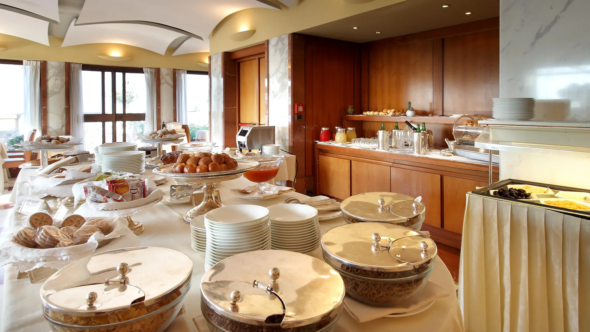 Eurostars Hotel Excelsior Naples
