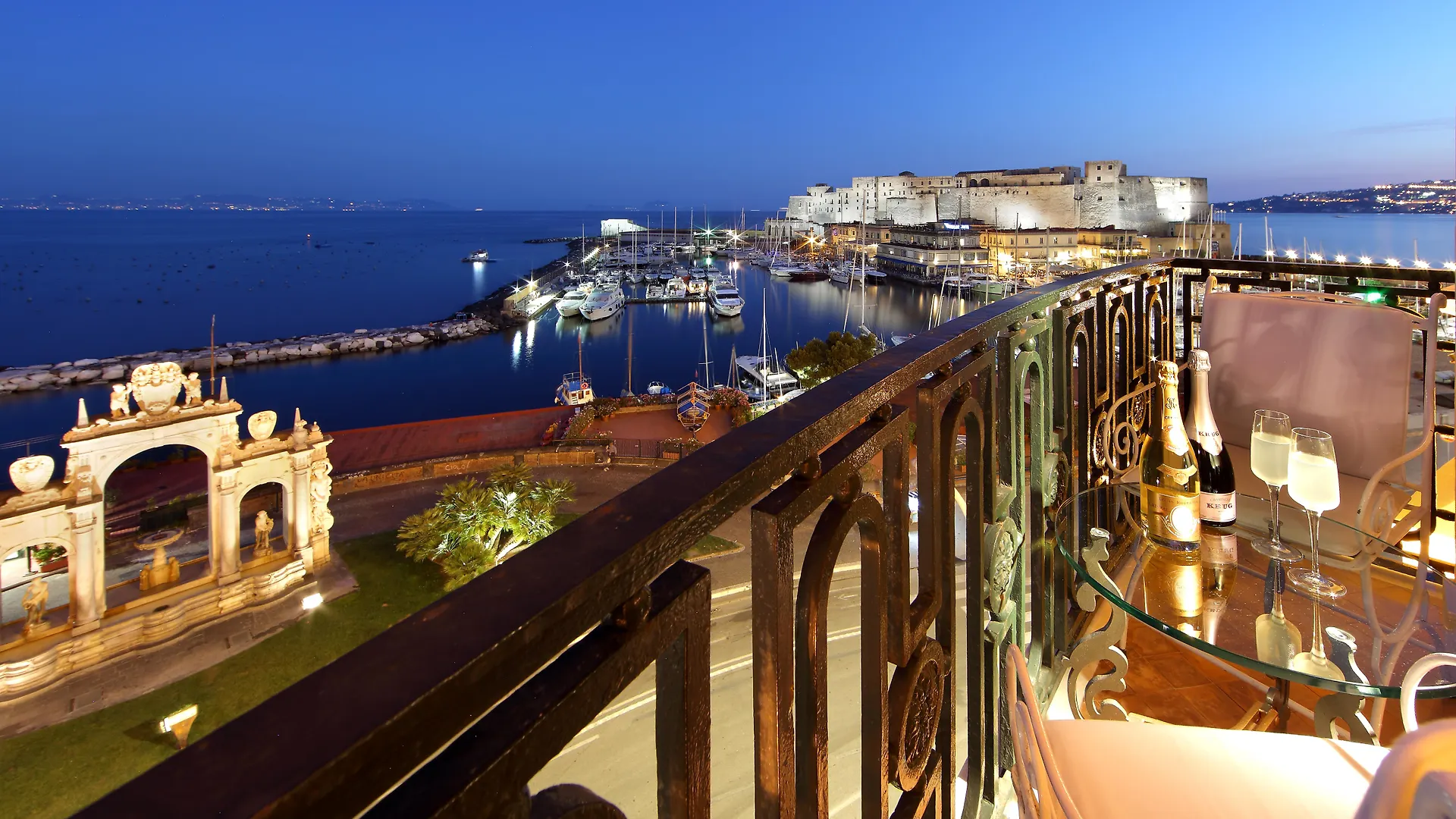 Eurostars Hotel Excelsior Naples