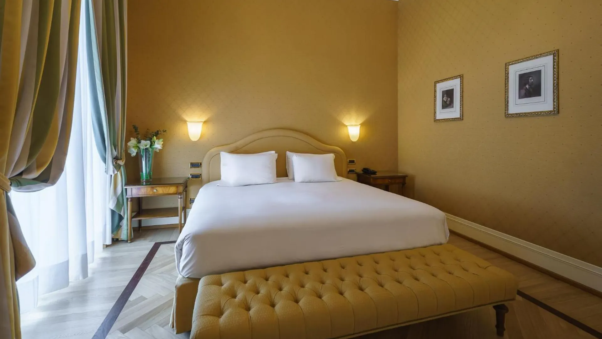 Eurostars Hotel Excelsior Nápoles 4*,