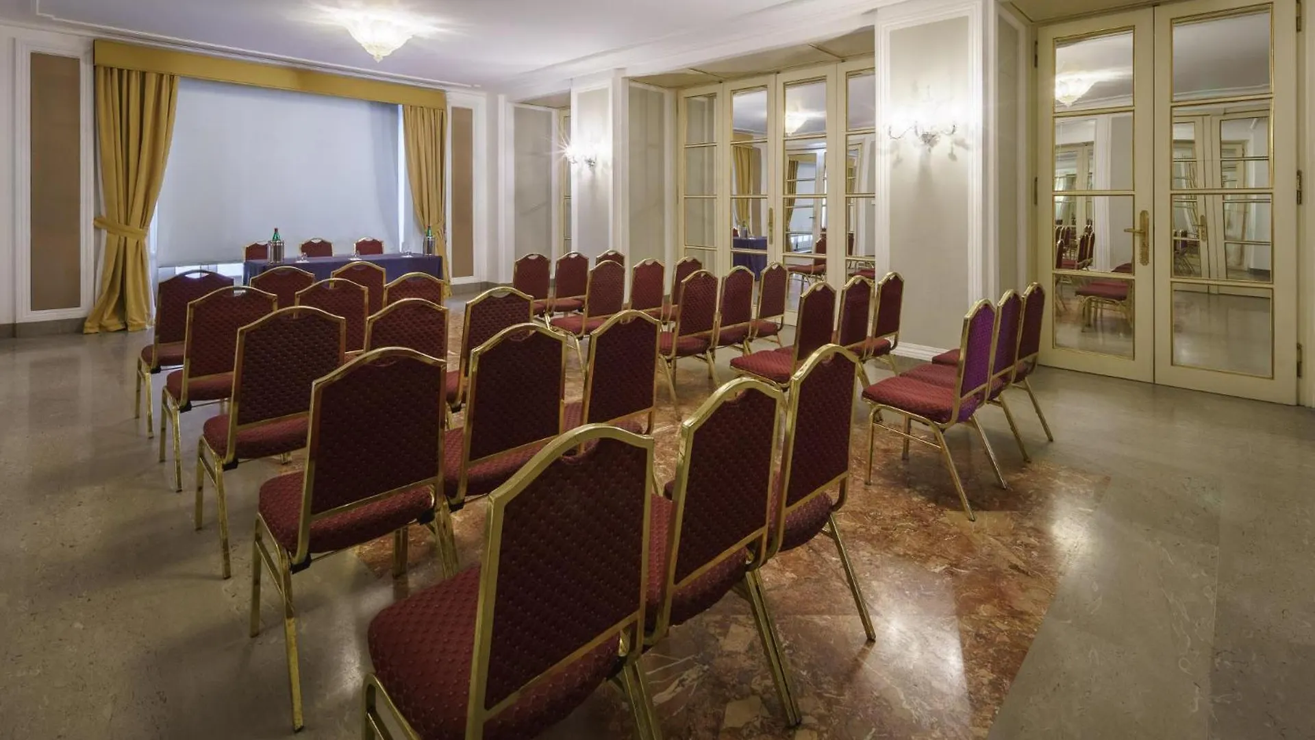 Eurostars Hotel Excelsior Naples