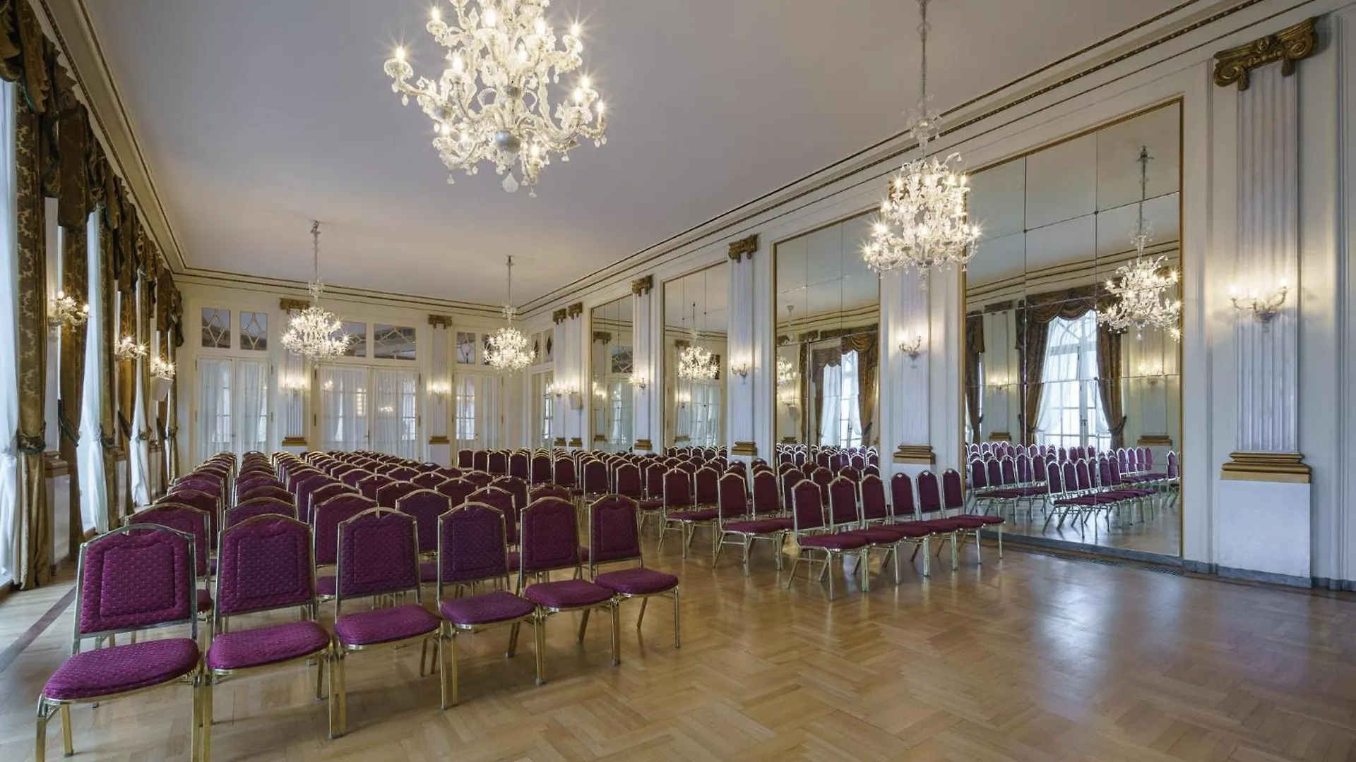 Eurostars Hotel Excelsior Nápoles
