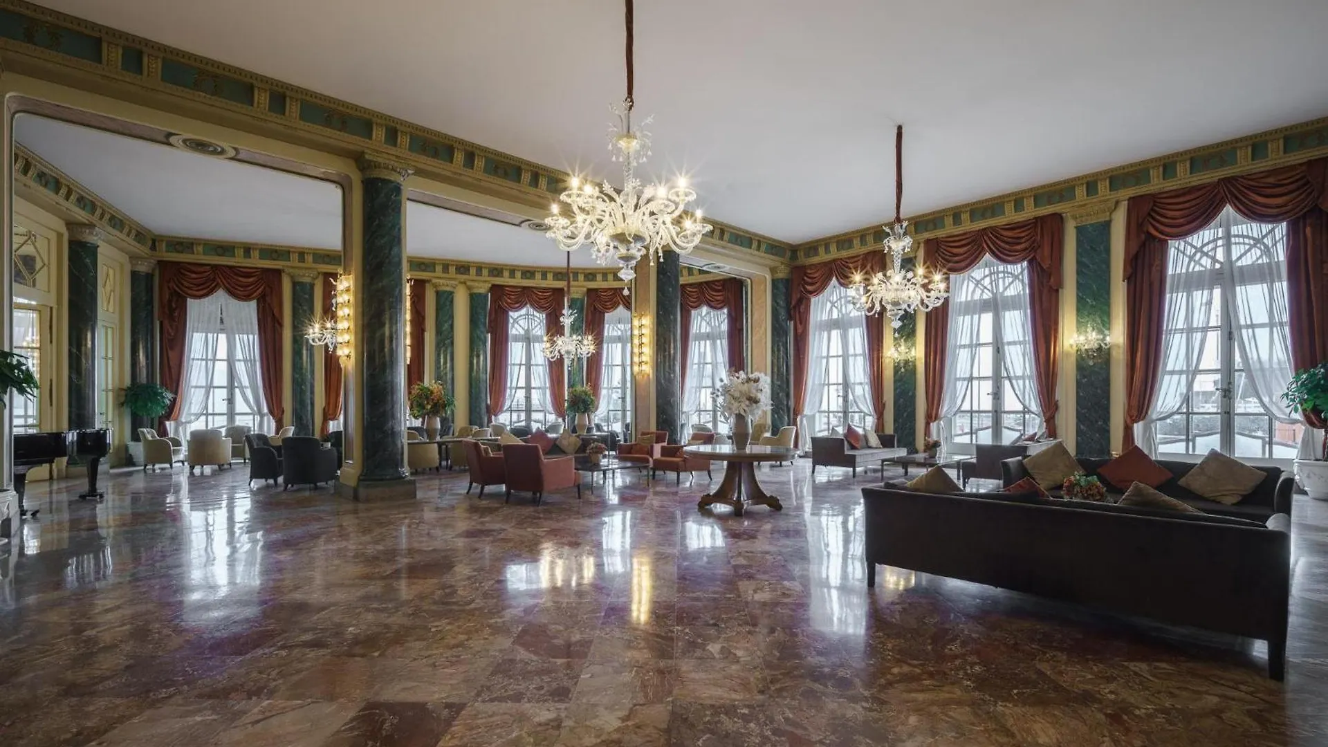 Eurostars Hotel Excelsior Naples