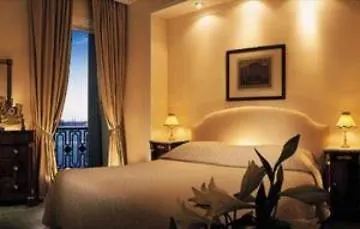 Eurostars Hotel Excelsior Naples Italy