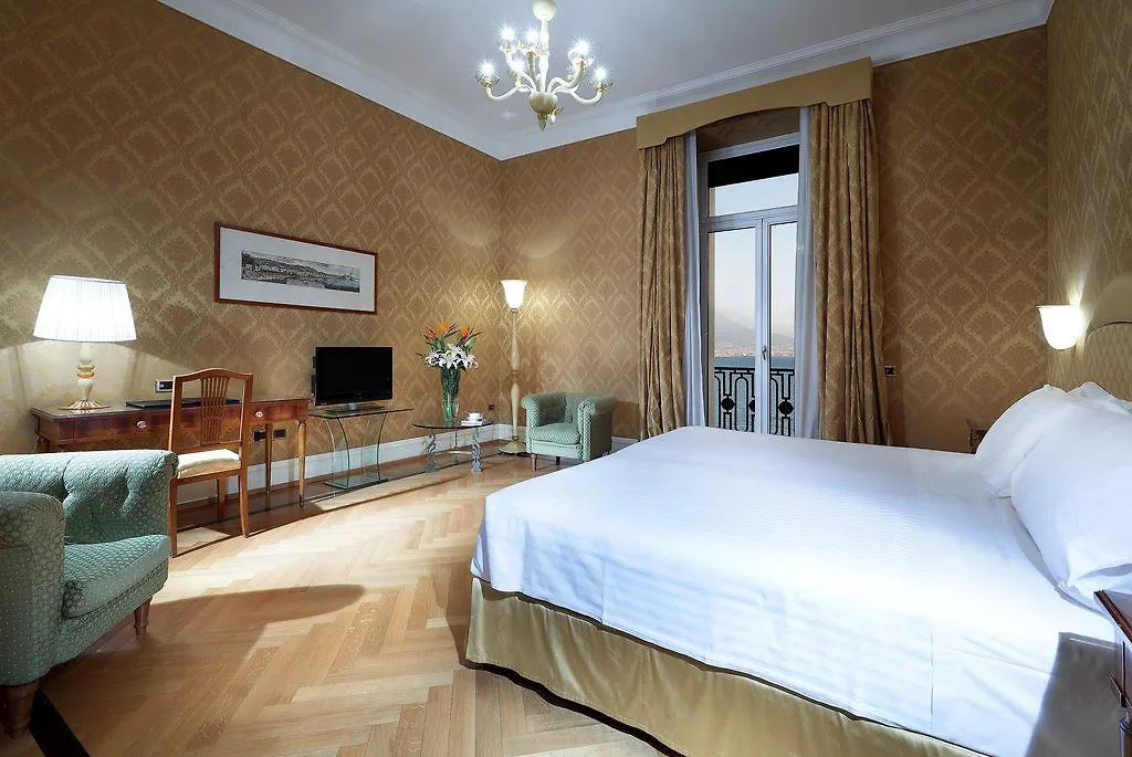 Eurostars Hotel Excelsior Naples