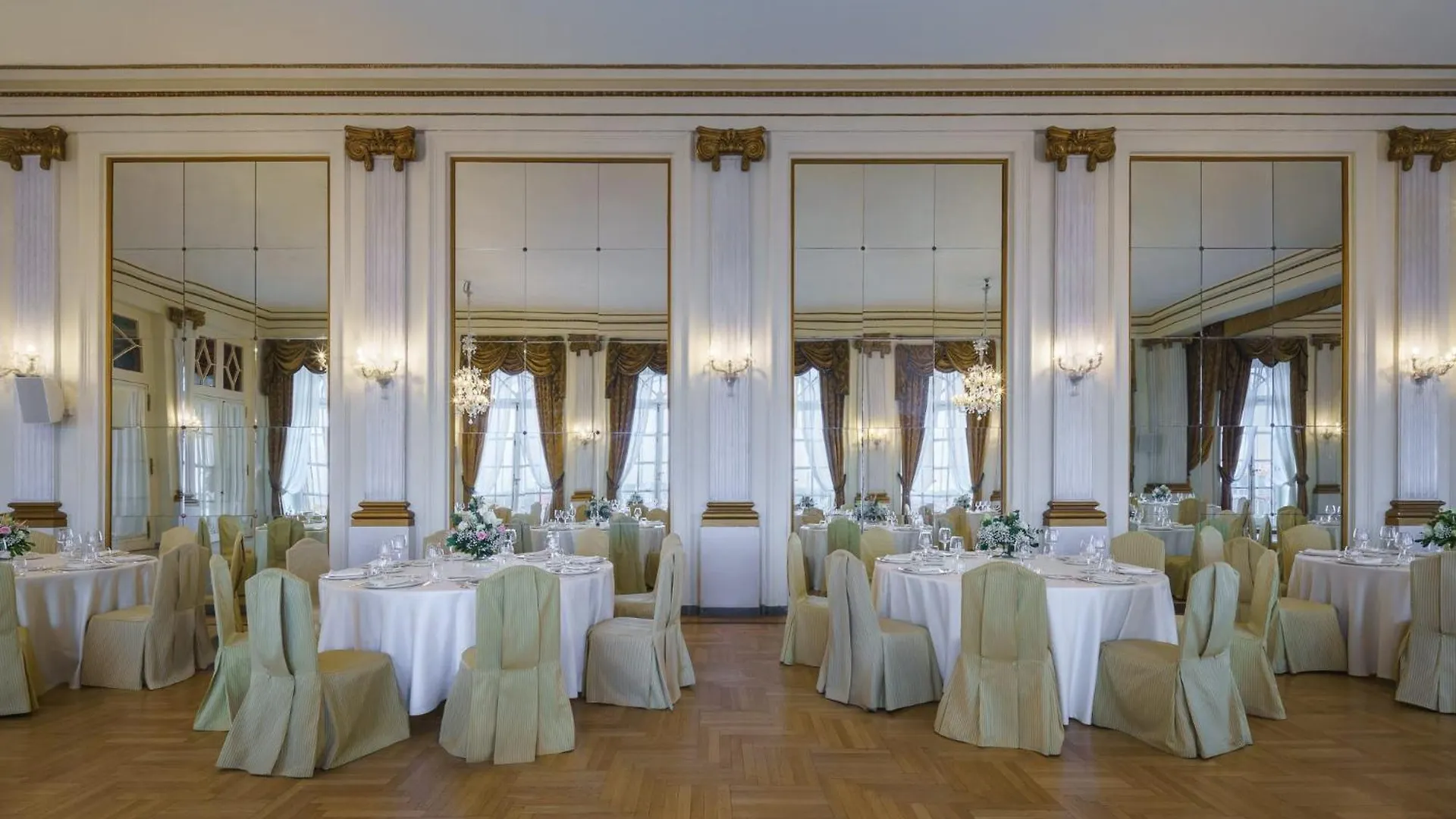 Eurostars Hotel Excelsior Naples